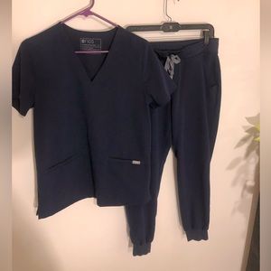 Figs scrub set, Navy Blue, Small top, Medium Petite jogger pant